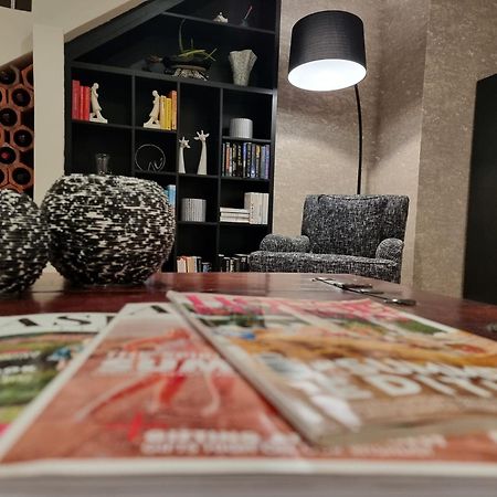 Plumwood Boutique Hotel By The Living Journey Collection Франшхоек Екстериор снимка