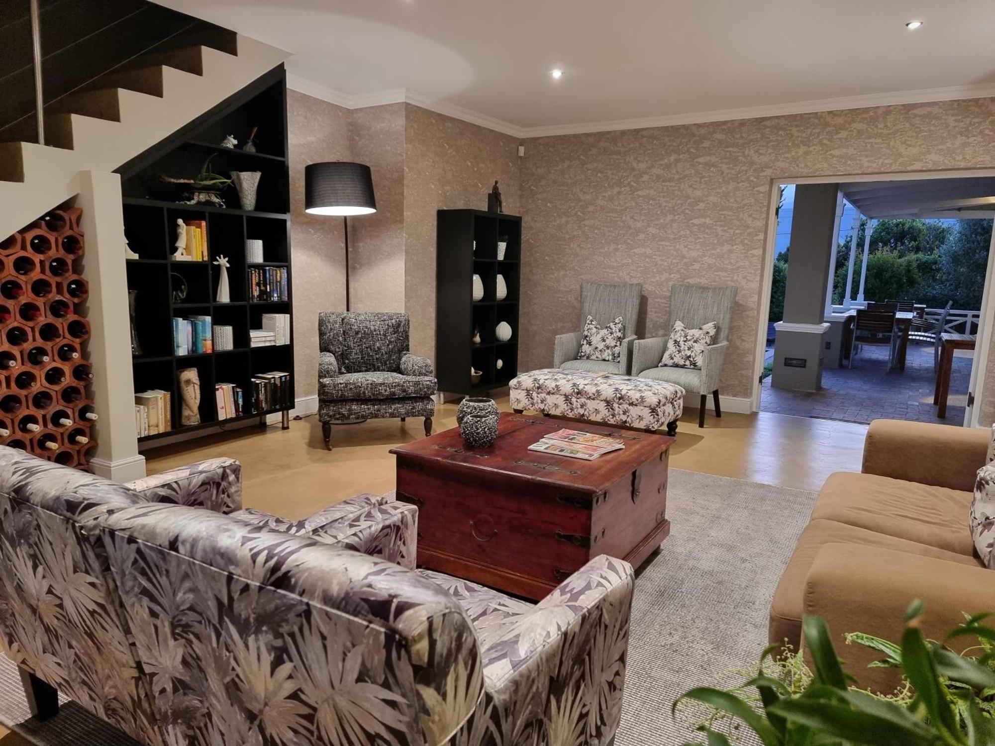 Plumwood Boutique Hotel By The Living Journey Collection Франшхоек Екстериор снимка